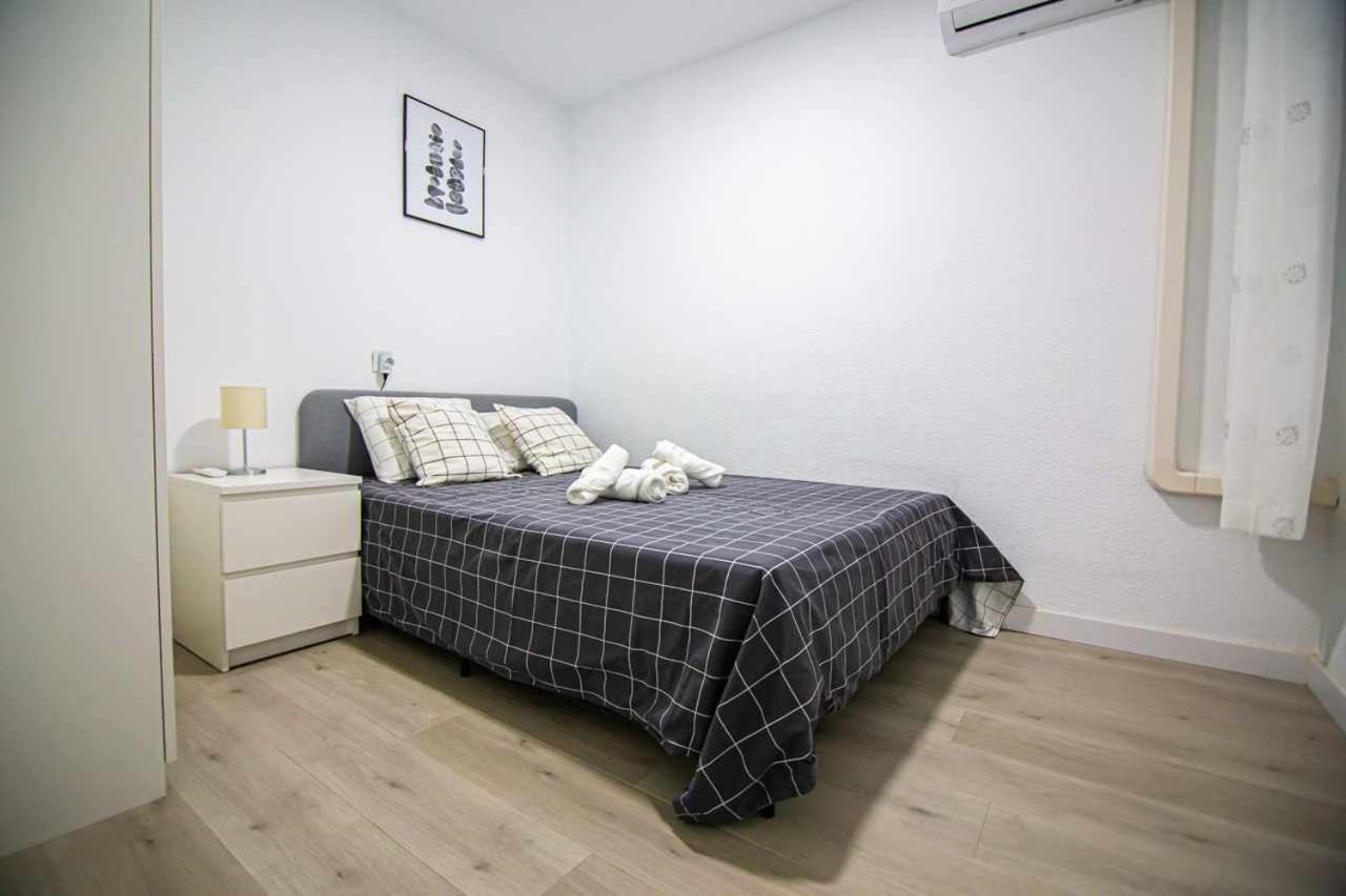 Apartamento Heroes De Sostoa Málaga Extérieur photo