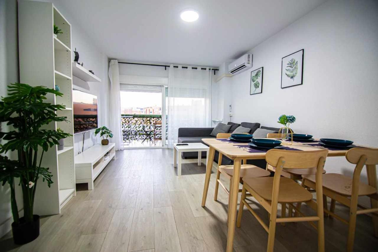 Apartamento Heroes De Sostoa Málaga Extérieur photo