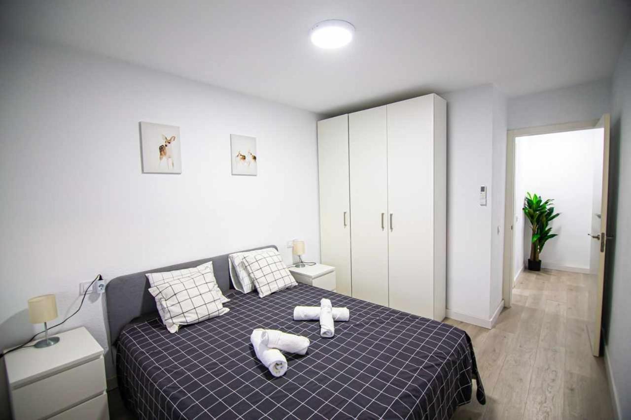 Apartamento Heroes De Sostoa Málaga Extérieur photo